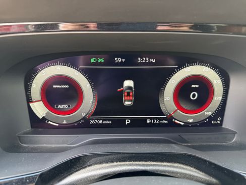 Used 2023 Nissan Pathfinder Platinum AWD/4WD image 14