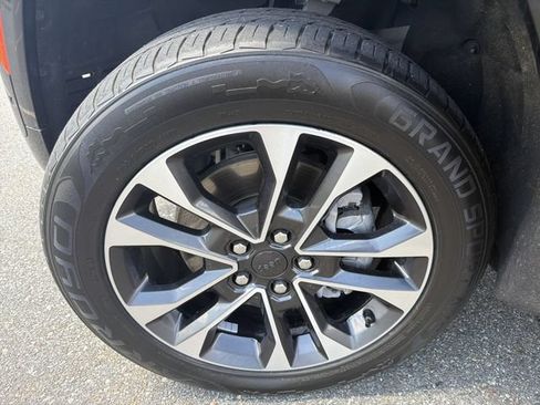 Used 2021 Jeep Grand Cherokee L Overland AWD/4WD image 34