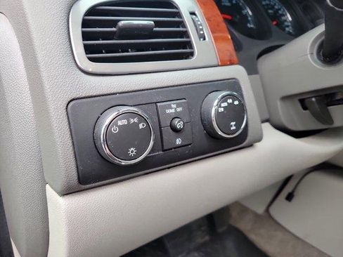 Used 2009 Chevrolet Tahoe LT w/ Luxury Package image 23