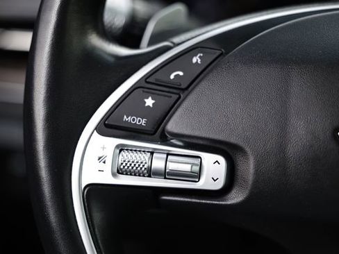 Used 2021 Genesis G80 3.5T w/ Prestige Package image 32