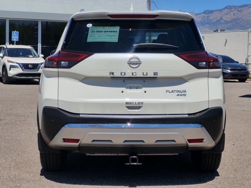 Certified 2023 Nissan Rogue Platinum w/ Platinum Premium Package image 5