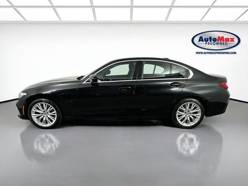 Used 2024 BMW 330e xDrive w/ Convenience Package AWD/4WD image 9