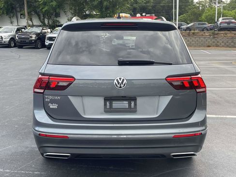 Used 2021 Volkswagen Tiguan SE FWD image 6