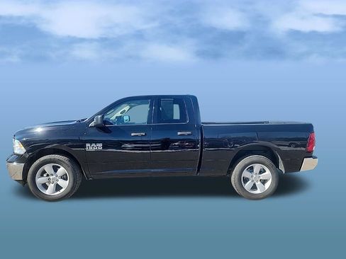 Used 2024 RAM 1500 Classic SLT image 4