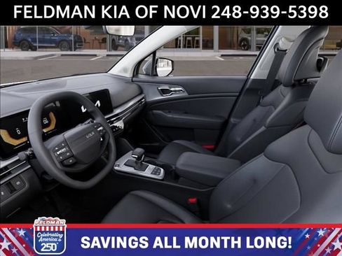 New 2026 Kia Sportage EX w/ EX Panorama Roof Package FWD image 17