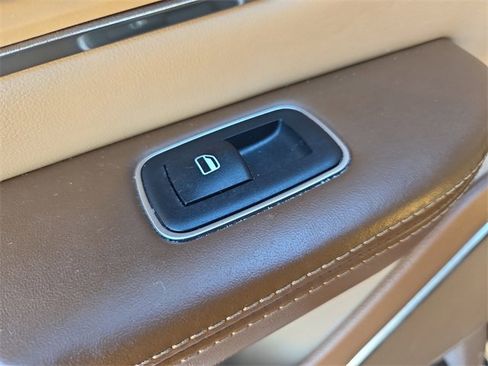 Used 2019 RAM 1500 Limited image 10