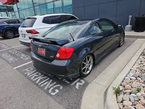 Used 2005 Scion tC FWD image 4