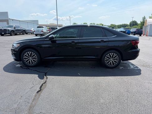 Used 2021 Volkswagen Jetta SE w/ SE Cold Weather Package FWD image 10