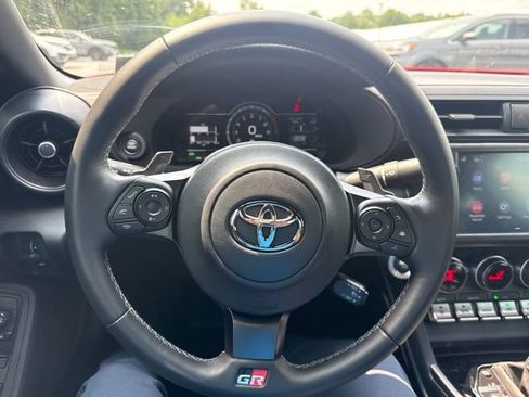 Used 2025 Toyota GR86 Premium w/ Performance Package RWD image 18