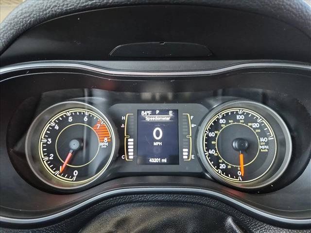 Used 2021 Jeep Cherokee Latitude Lux FWD image 11
