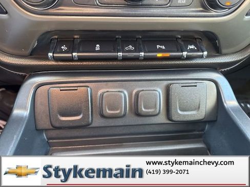 Used 2017 Chevrolet Silverado 1500 High Country AWD/4WD image 56