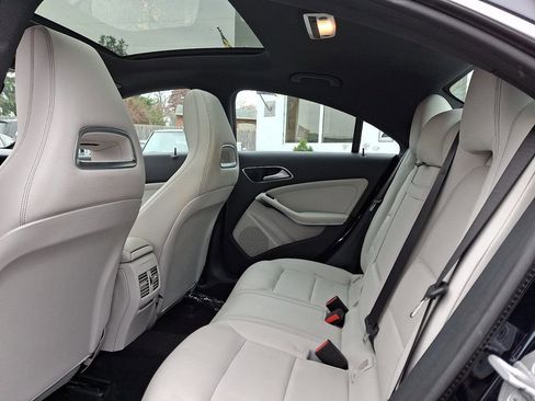 Used 2018 Mercedes-Benz CLA 250 CLA 250 4MATIC Coupe image 10