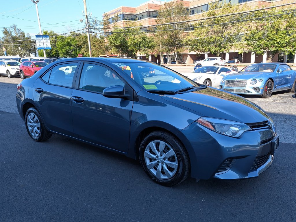 Used 2016 Toyota Corolla LE FWD image 5