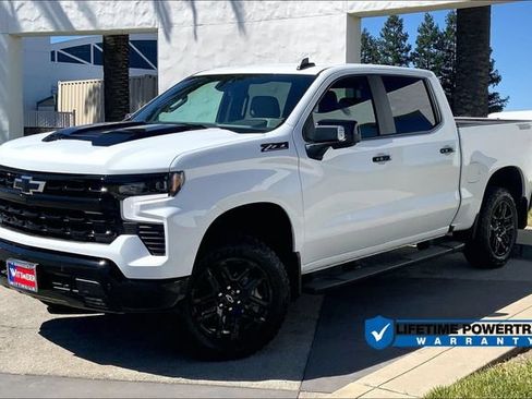 New 2025 Chevrolet Silverado 1500 LT Trail Boss w/ LT Trail Boss Premium Package AWD/4WD image 1