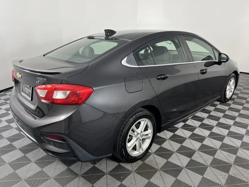 Used 2016 Chevrolet Cruze LT w/ Sun And Sound Package FWD image 13