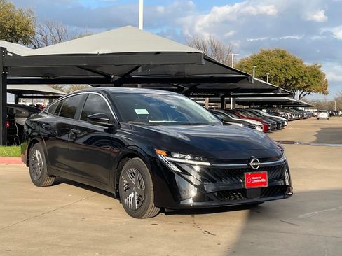 New 2026 Nissan Sentra S w/ S Cold Weather Package FWD image 7