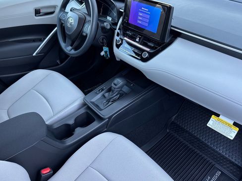 New 2026 Toyota Corolla Cross L image 18