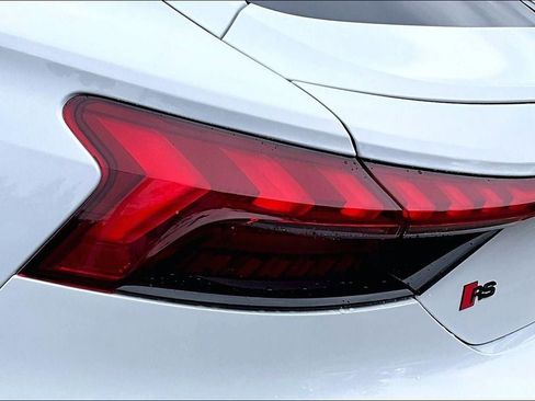 Used 2023 Audi RS e-tron GT w/ Ceramic Brake Package image 29