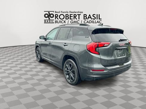 Used 2020 GMC Terrain SLE w/ Driver Convenience Package AWD/4WD image 6