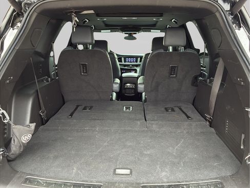 Used 2023 Buick Enclave Essence w/ Experience Buick Package FWD image 10