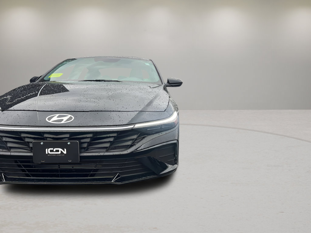 Used 2024 Hyundai Elantra SEL FWD image 9