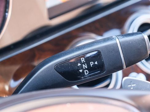 Used 2018 Mercedes-Benz E 300 image 22