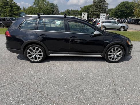 Used 2017 Volkswagen Golf Alltrack SEL AWD/4WD image 6