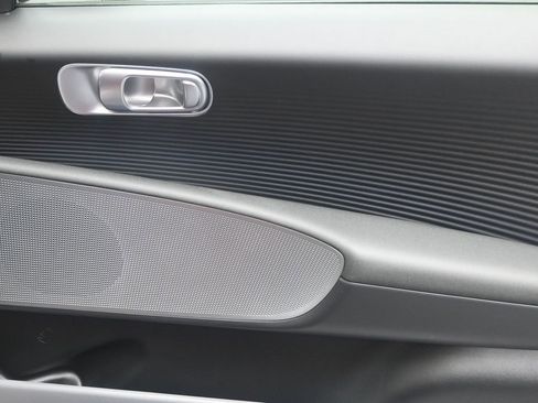 Used 2024 Hyundai Ioniq 6 Limited image 11