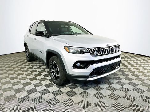 New 2026 Jeep Compass Limited AWD/4WD image 2