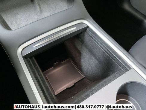 Used 2023 Tesla Model Y Long Range image 26