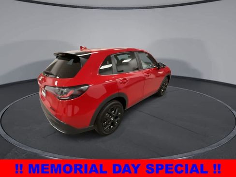 Used 2024 Honda HR-V Sport image 8