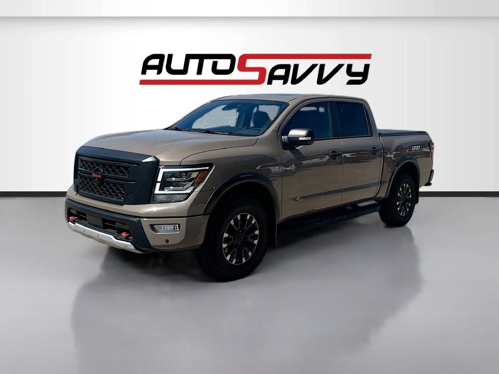Used 2022 Nissan Titan PRO-4X w/ Pro-4x Convenience Package AWD/4WD image 3
