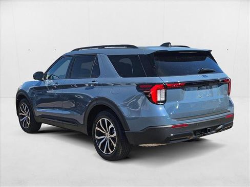 New 2025 Ford Explorer ST-Line image 9