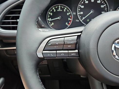New 2026 MAZDA MAZDA3 s FWD image 22