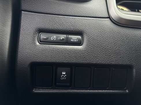 Used 2020 Nissan Murano S image 30