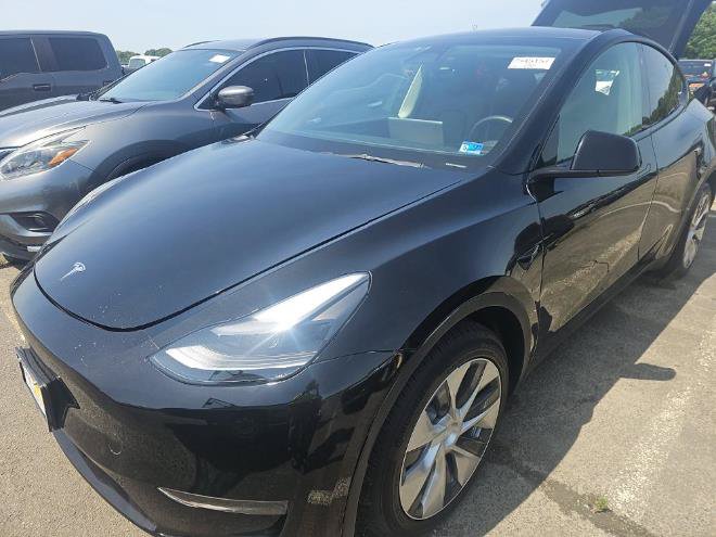 Used 2023 Tesla Model Y Long Range AWD/4WD image 8