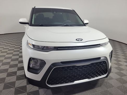 Used 2020 Kia Soul S FWD image 14