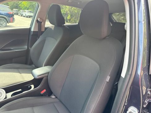 Used 2025 Hyundai Kona SEL FWD image 18