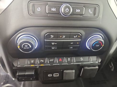 Used 2025 Chevrolet Silverado 2500 Custom w/ Custom Value Package AWD/4WD image 10