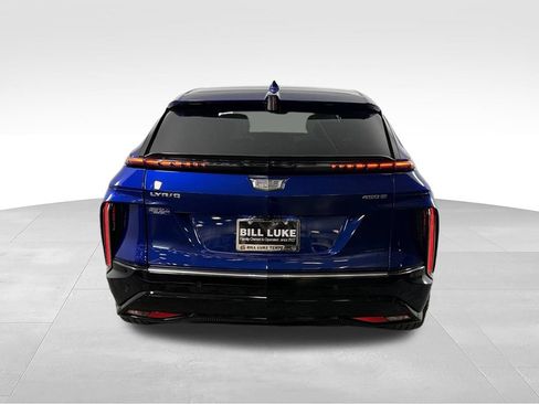 Used 2024 Cadillac Lyriq Luxury RWD image 7