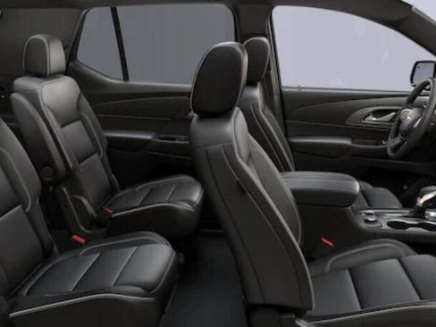 Used 2023 Chevrolet Traverse RS image 12