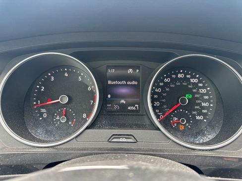 Used 2020 Volkswagen Tiguan S FWD image 27