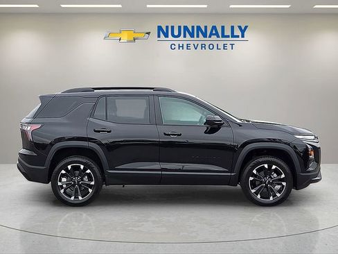 New 2026 Chevrolet Equinox RS w/ Convenience Package III FWD image 6