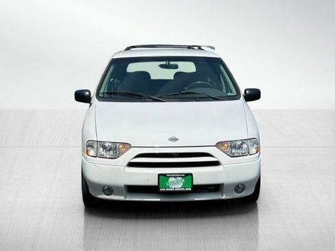 Used 2001 Nissan Quest SE FWD image 2