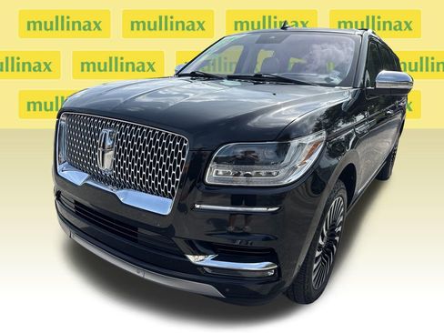 Used 2020 Lincoln Navigator L Black Label w/ Cargo Convenience Package AWD/4WD image 10