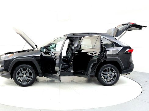 Used 2024 Toyota RAV4 Adventure image 10