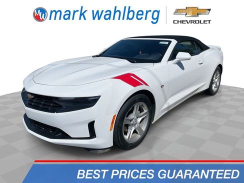 Used 2023 Chevrolet Camaro LT w/ Technology Package RWD image 1