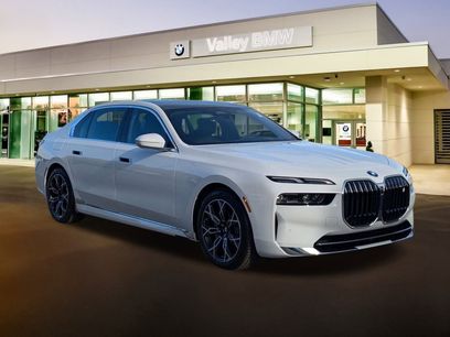 New 2025 BMW i7 eDrive50 w/ Premium Package