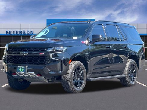 Certified 2023 Chevrolet Tahoe Z71 w/ Luxury Package AWD/4WD image 8
