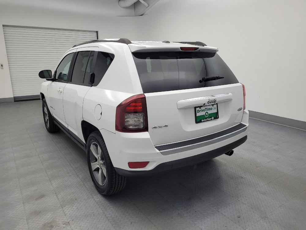 Used 2017 Jeep Compass High Altitude AWD/4WD image 5